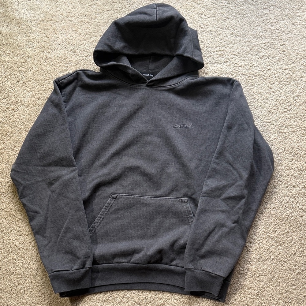 Talentless | Grey embroidered hoodie | Large
